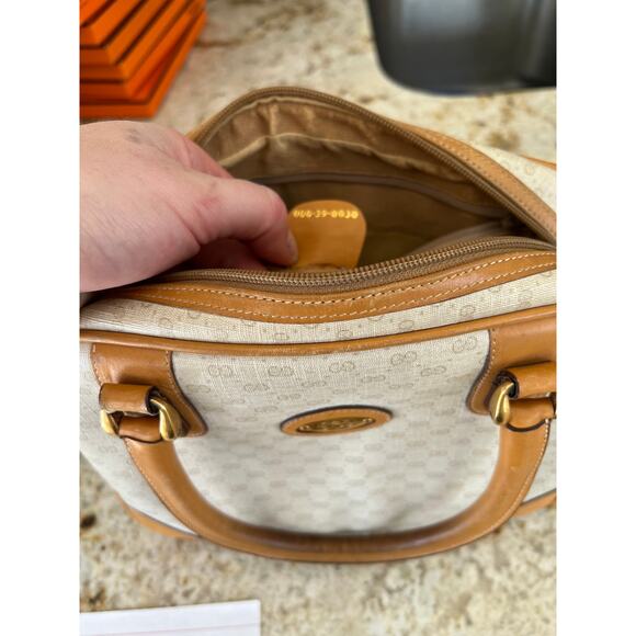 Vintage Gucci Bone Waxed Canvas Insignia Handbag with serial number! - Picture 15 of 15